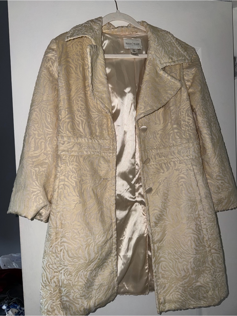 White house black market Coat with Satin Lining
